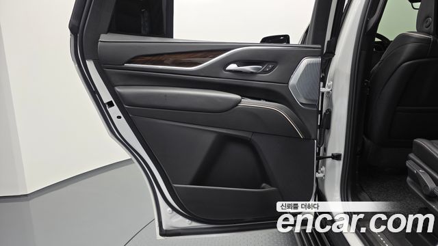 Cadillac Escalade 2024 — photo 15