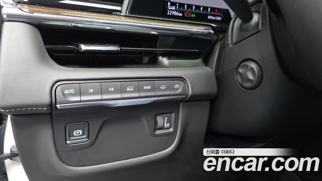 Cadillac Escalade 2024 — photo 29