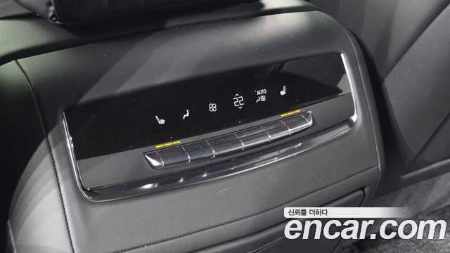 Cadillac Escalade 2024 — photo 33