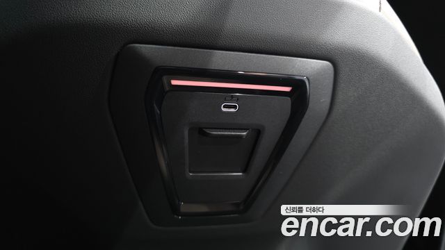 BMW 5-Series 2026 — photo 31