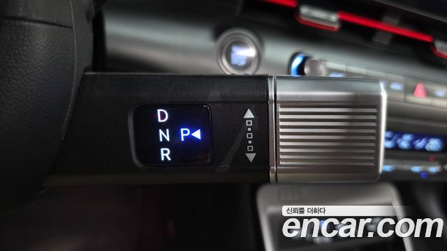 Hyundai Kona 2025 — photo 12