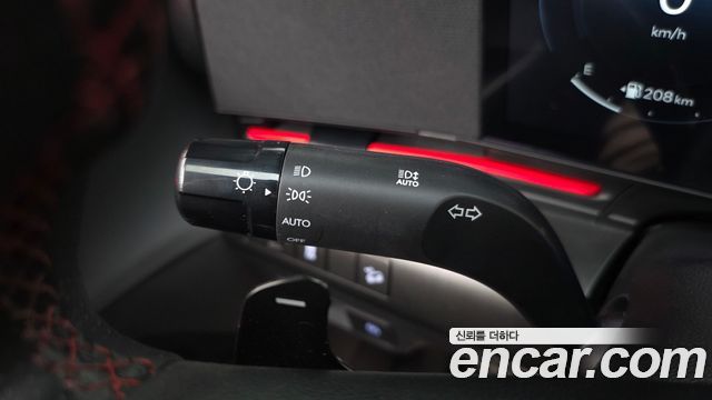 Hyundai Kona 2025 — photo 31