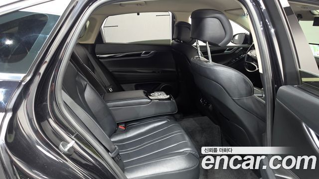Genesis G80 2021 — photo 17