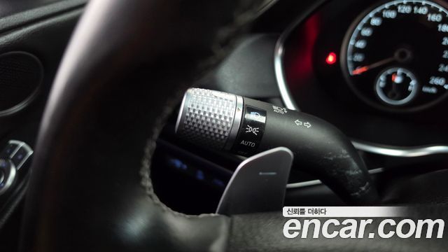 Genesis G80 2021 — photo 28
