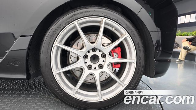 Hyundai Veloster 2022 — photo 7