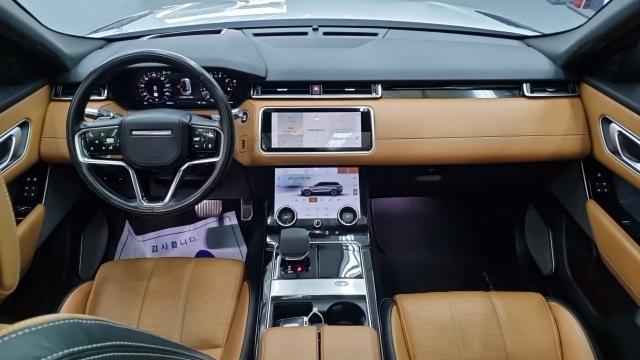 Land Rover Range Rover Velar 2021 — photo 5