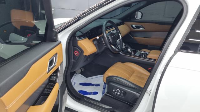 Land Rover Range Rover Velar 2021 — photo 7