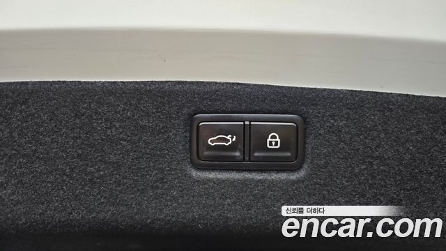 Kia K9 2022 — photo 25