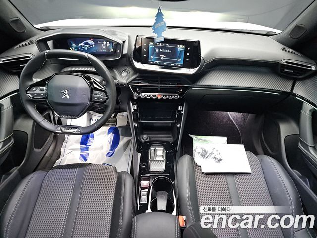 Peugeot 2008 2023 — photo 7