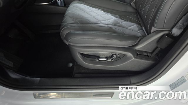 BYD Sealion 7  2026 — photo 32