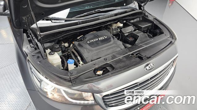 Kia Canival 2016 — photo 6