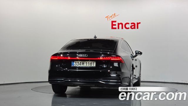 Audi A7 2020 — photo 4