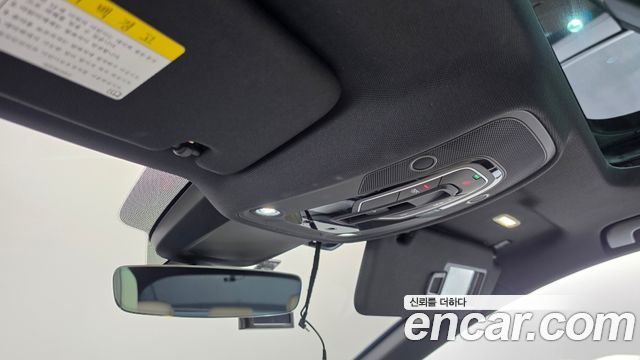 Audi A7 2020 — photo 25