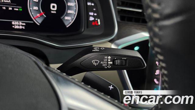Audi A7 2020 — photo 26