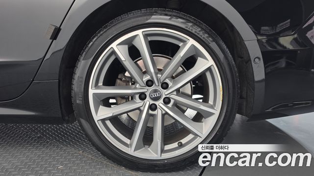 Audi A7 2020 — photo 7