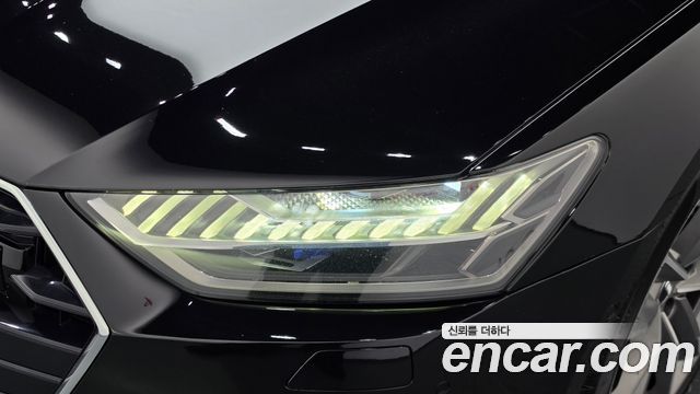 Audi A7 2020 — photo 8