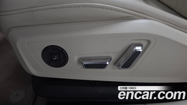 Audi A7 2020 — photo 32