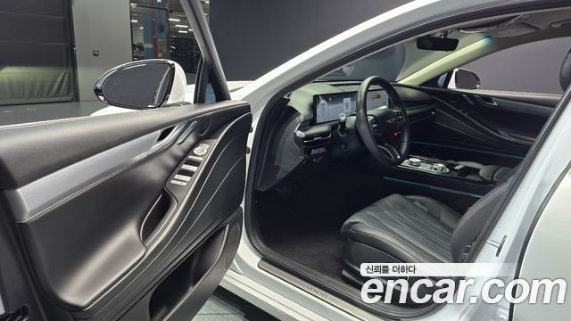 Genesis G80 2025 — photo 10