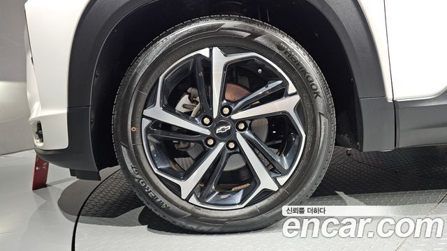 Chevrolet Korea Trailblazer 2023 — photo 5