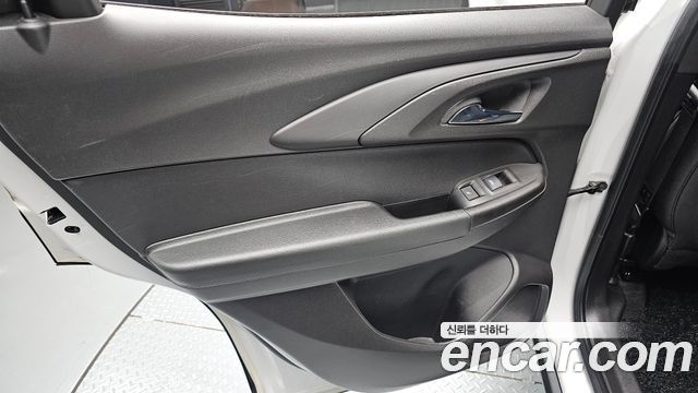 Chevrolet Korea Trailblazer 2023 — photo 15