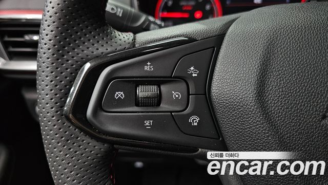 Chevrolet Korea Trailblazer 2023 — photo 28