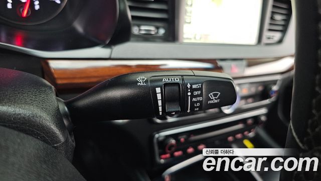 Kia K7 2016 — photo 27