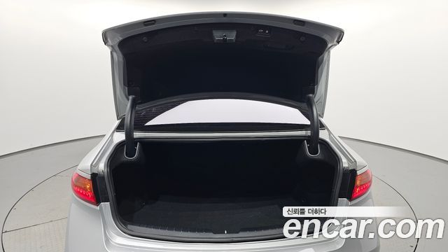 Kia K7 2016 — photo 34