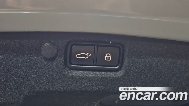 Kia K7 2016 — photo 35