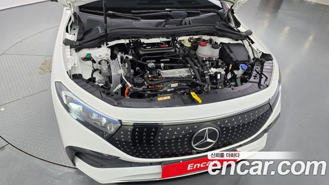 Mercedes-Benz EQA 2025 — photo 6