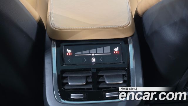 Volvo V90 2019 — photo 33
