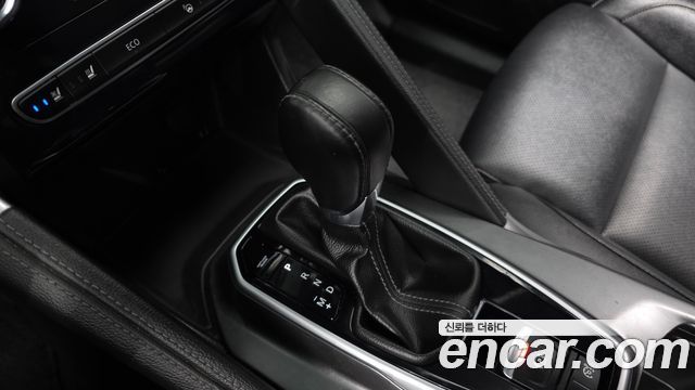 Renault Korea QM6 2023 — photo 9