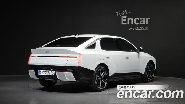 Hyundai AVANTE 2027 — photo 2