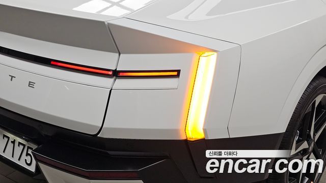 Hyundai AVANTE 2027 — photo 9
