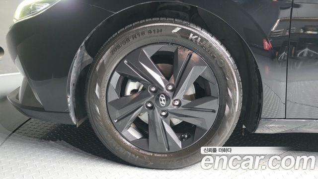Hyundai AVANTE 2021 — photo 5