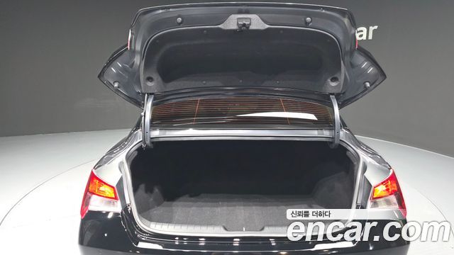 Hyundai AVANTE 2021 — photo 26
