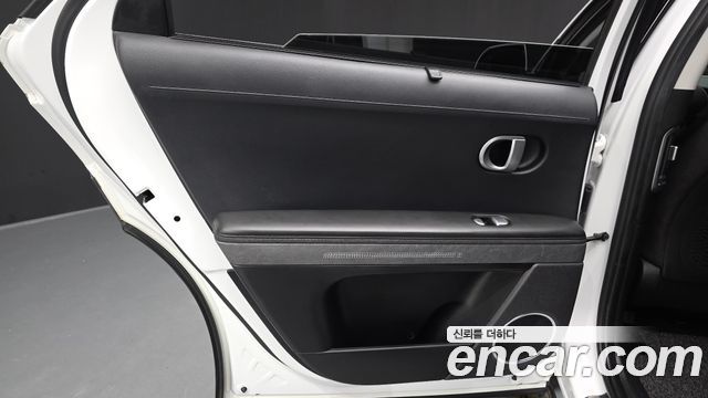 Hyundai Ioniq5 2022 — photo 15