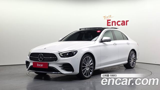Mercedes-Benz E-Class 2022 — photo 1