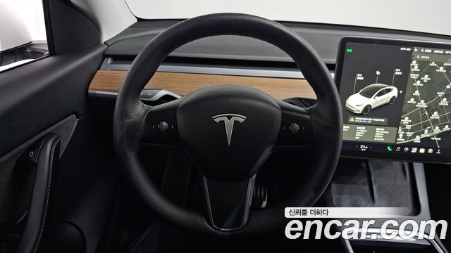 Tesla Model Y 2021 — photo 19