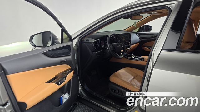 Lexus NX 2024 — photo 10