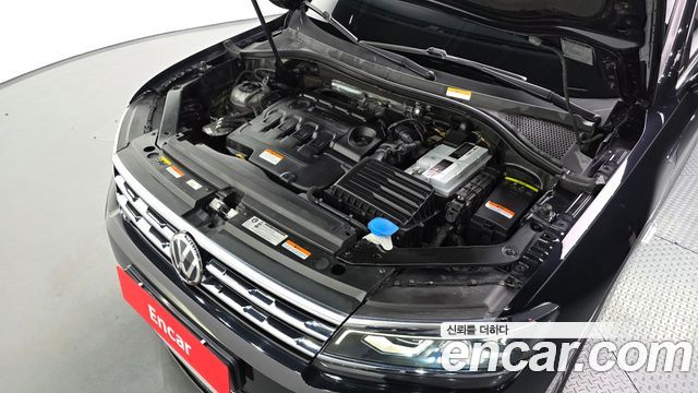 Volkswagen Tiguan 2020 — photo 6