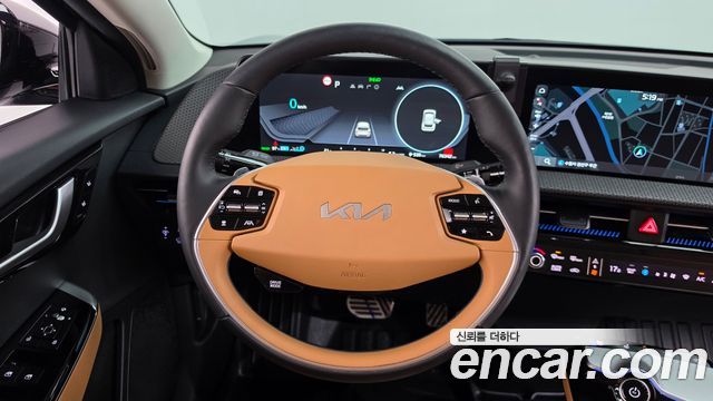 Kia EV6 2023 — photo 19