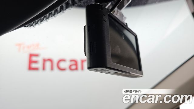 Kia Canival 2023 — photo 28