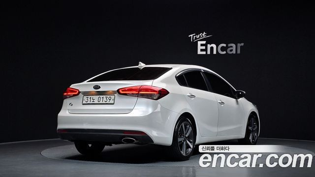 Kia K3 2016 — photo 2