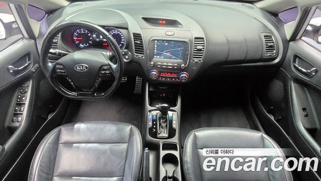 Kia K3 2016 — photo 7