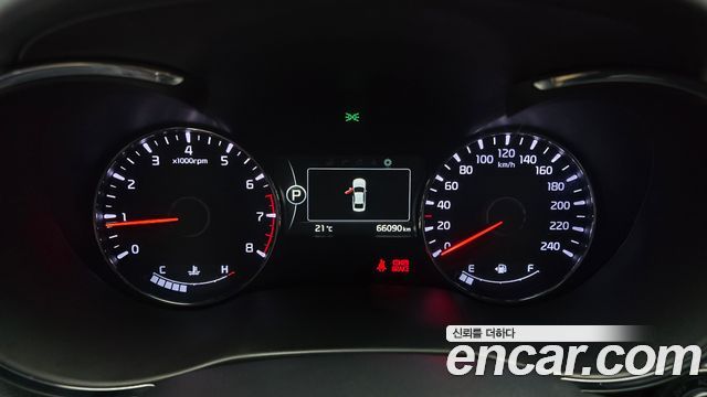 Kia K3 2016 — photo 8