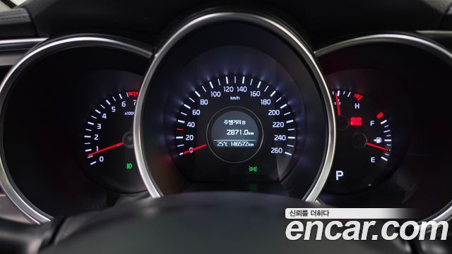 Kia K5 2014 — photo 11