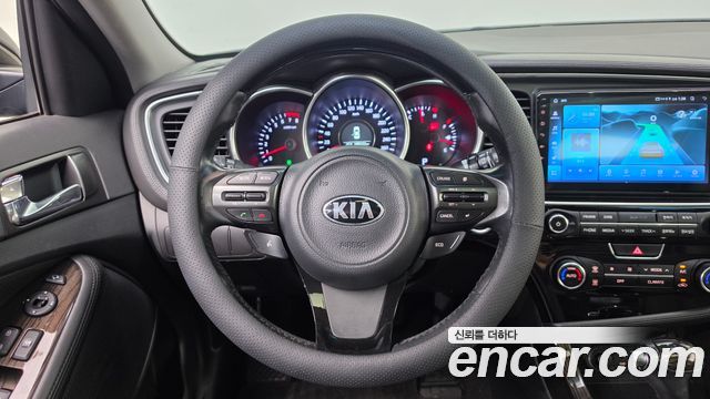 Kia K5 2014 — photo 21