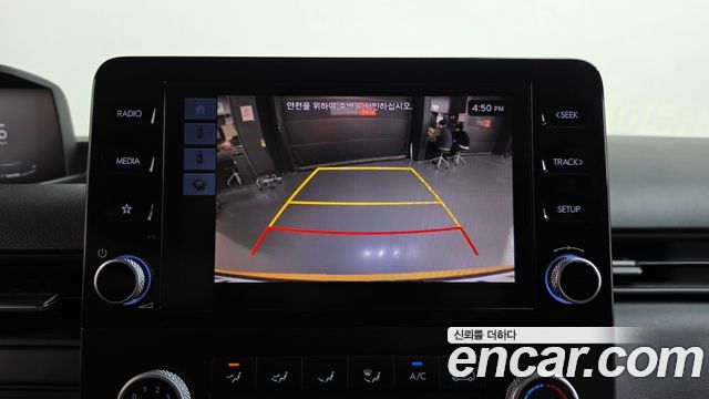 Hyundai Staria 2025 — photo 20