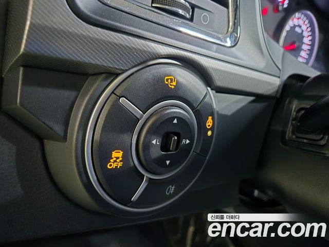 KG Mobility KORANDO 2018 — photo 16