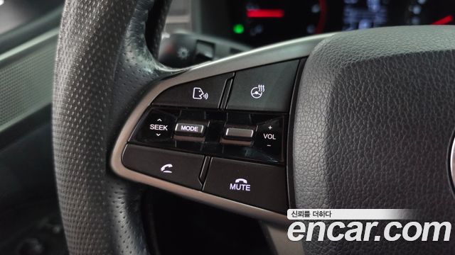 KG Mobility Rexton 2018 — photo 22